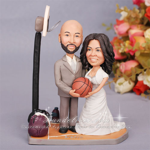 Basketball Cake Topper with a Couple Figurine Standing on a Basketball Court - Click Image to Close